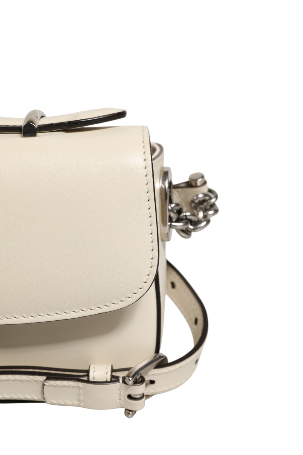 Gucci | Petite GG Flap Shoulder Bag