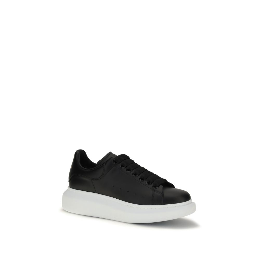 Alexander McQueen | Black Calf Leather Bos Taurus Platform Sneakers
