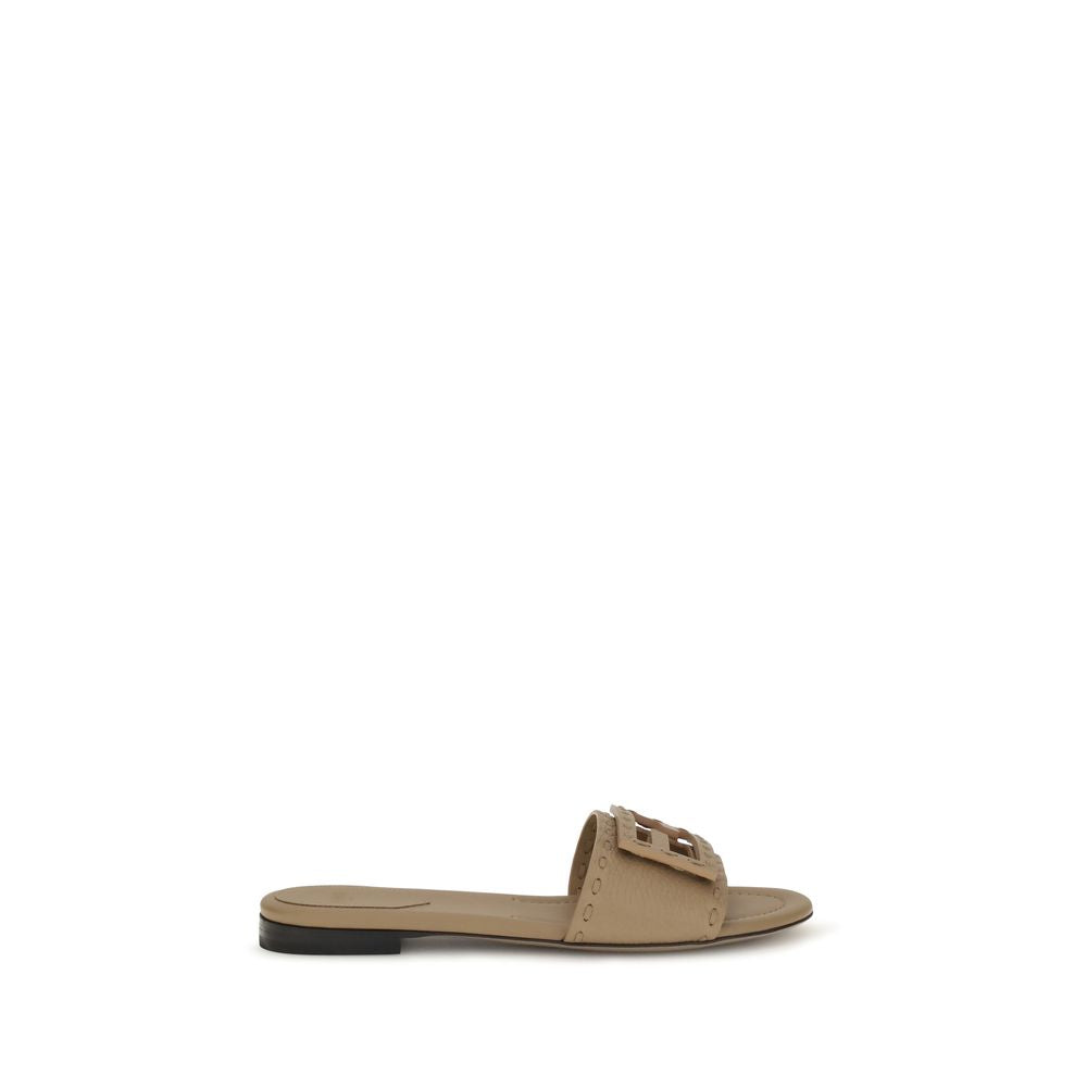 Fendi | Beige Calf Leather Bos Taurus Flat Sandals