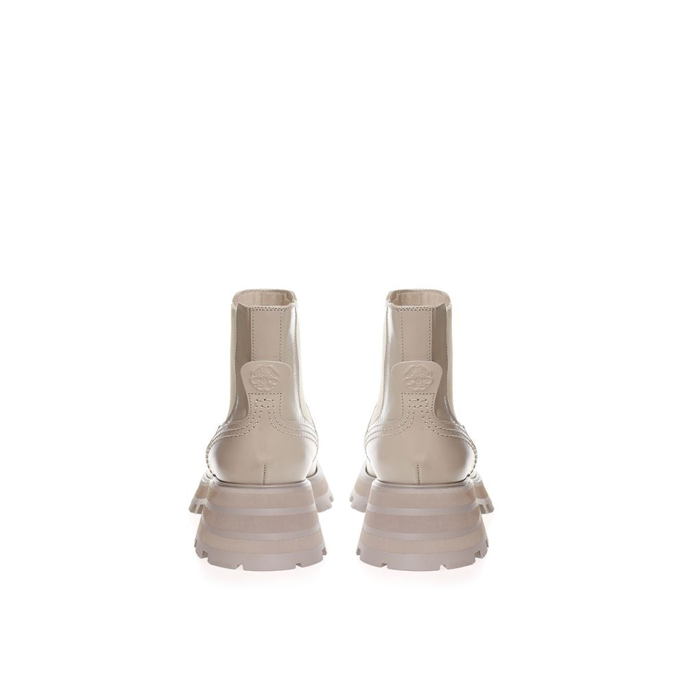 Alexander McQueen | Beige Leather Chelsea Boots