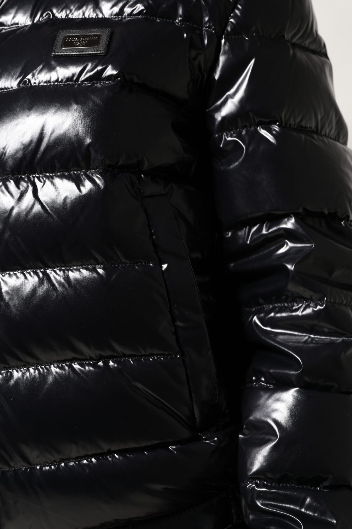 Dolce & Gabbana | Black Logo Plaque Full Zip Puffer Jacket