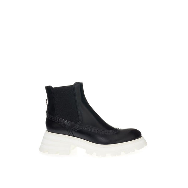 Alexander McQueen | Black Leather Chelsea Boots